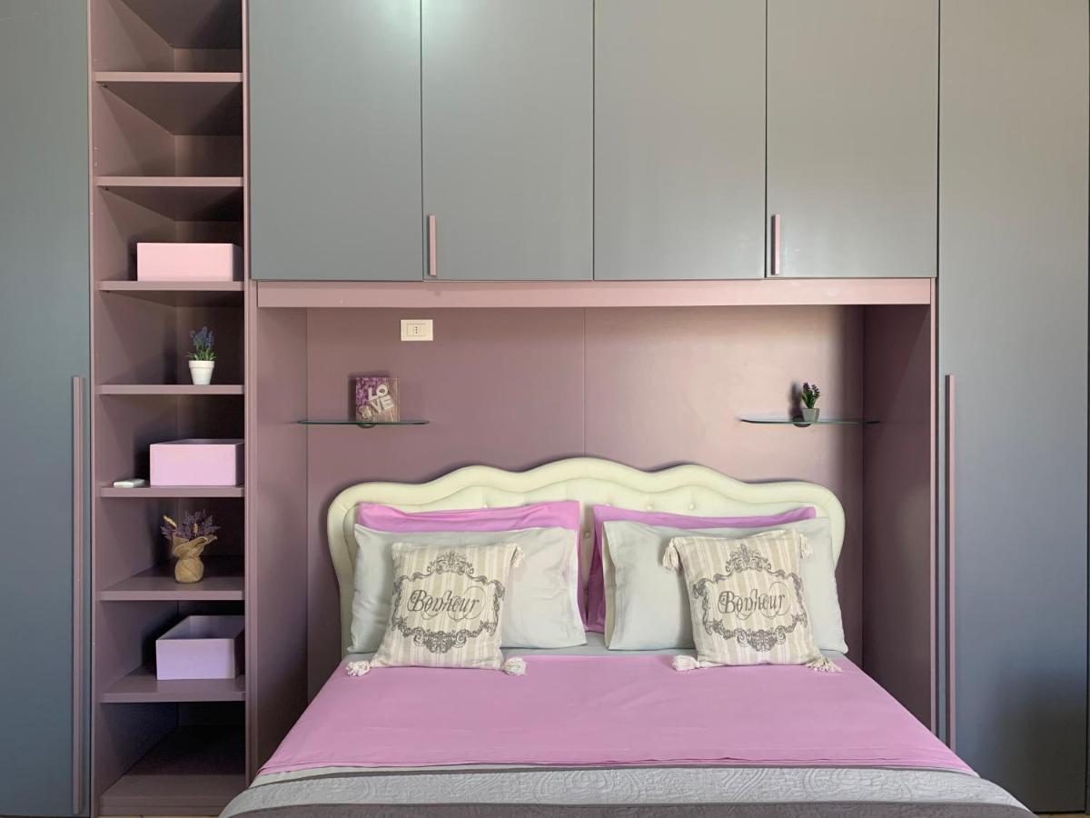 Monolocali White Angel Apartments Порто-Чезарео Экстерьер фото
