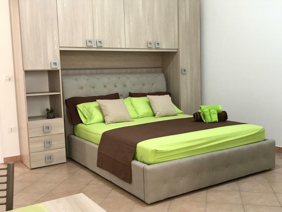 Monolocali White Angel Apartments Порто-Чезарео Экстерьер фото
